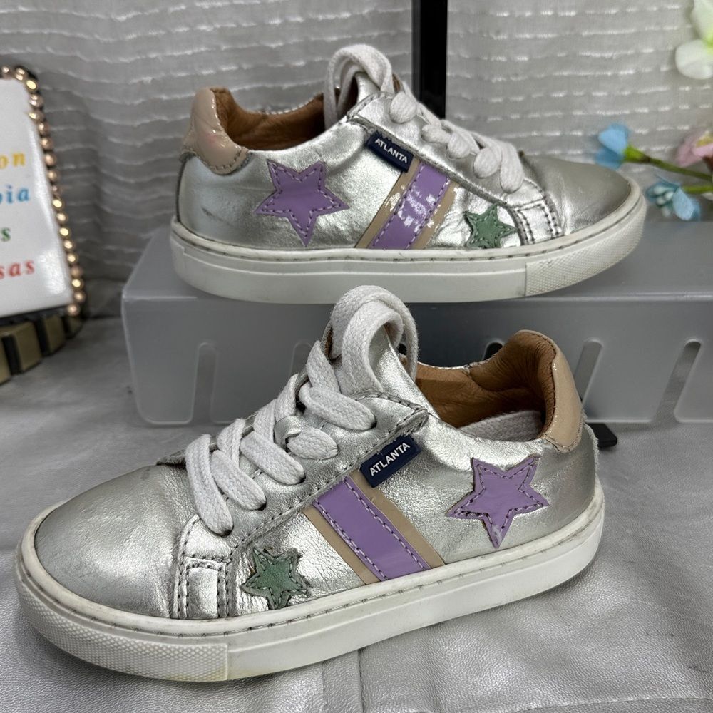 (C) Atlanta MOCASÍN Silver Metallic Star Loafer,Toddler Size 28/11 LACE-UP
